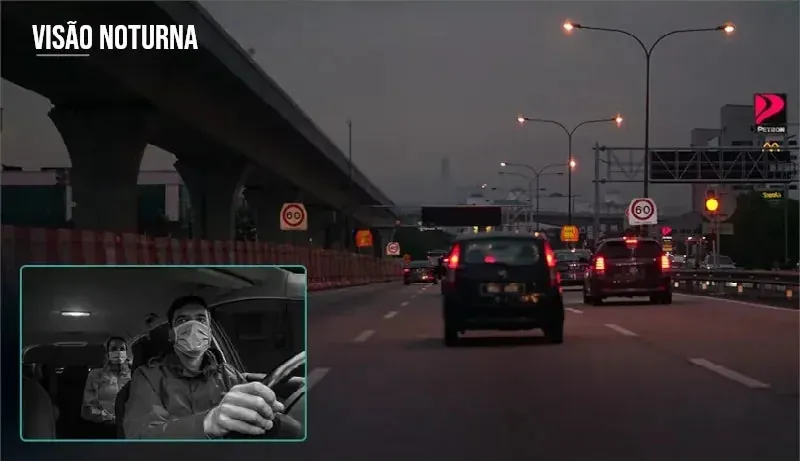 Câmera Veicular Interna Full HD Wi-Fi para Carro