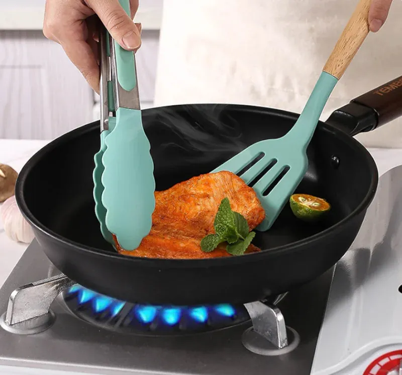 Kit Utensílios Silicone com Cabo de Madeira com 12 Peças