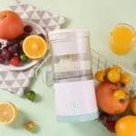 Espremedor de Frutas Automático Portátil USB