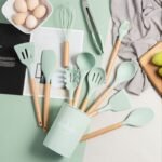 Kit Utensílios Silicone com Cabo de Madeira com 12 Peças