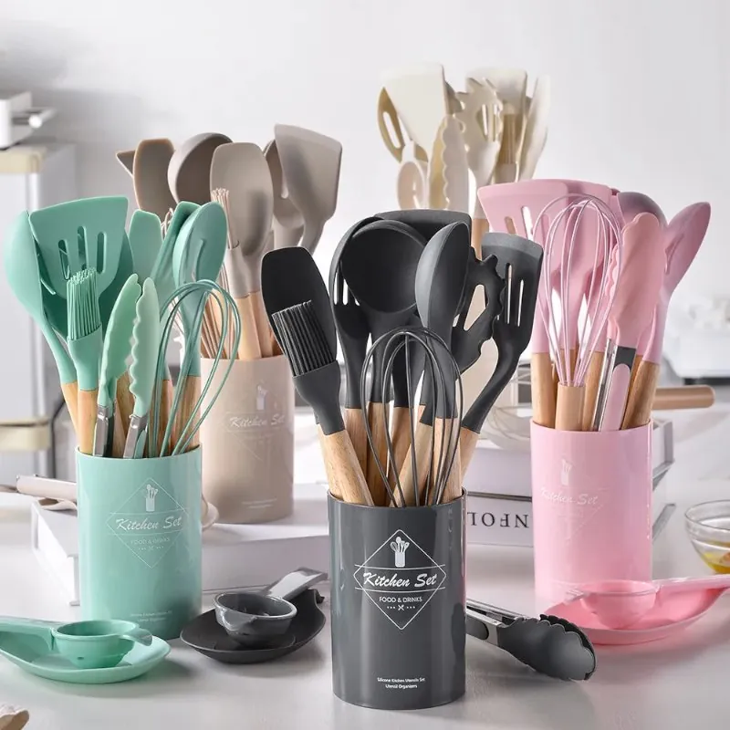 Kit Utensílios Silicone com Cabo de Madeira com 12 Peças