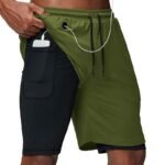 Bermuda Masculina 2 em 1 com Compressão e Bolsos