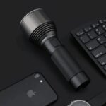 Lanterna Tática Recarregável 2000 Lúmens USB-C LED