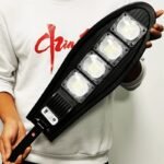 Refletor Solar de LED 500W com Sensor e Controle