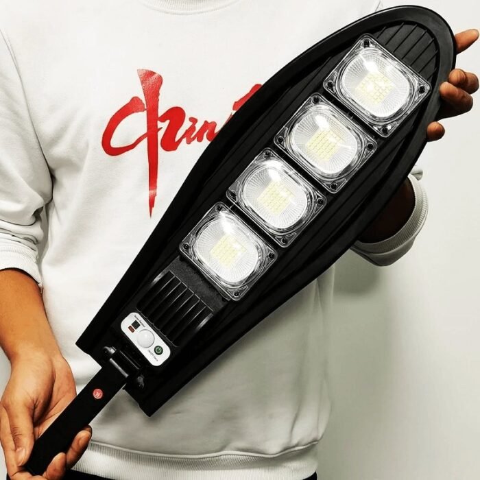 Refletor Solar de LED 500W com Sensor e Controle