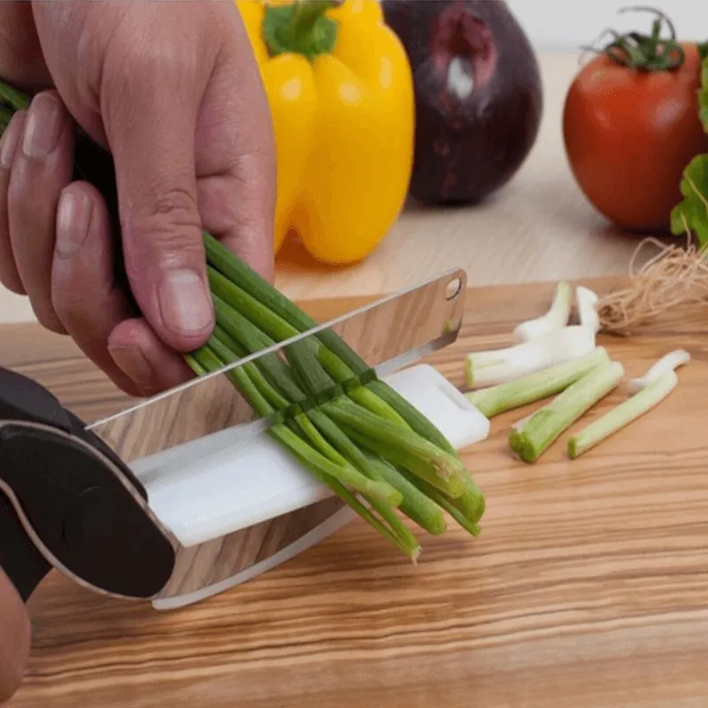 Tesoura de Cozinha 2 em 1 com Tábua de Corte
