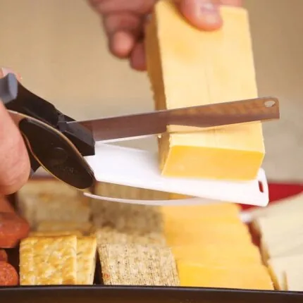 Tesoura De Cozinha 2 Em 1 Com Tabua De Corte