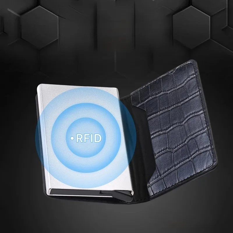 Carteira Slim com Proteção RFID e Ejetor de Cartões