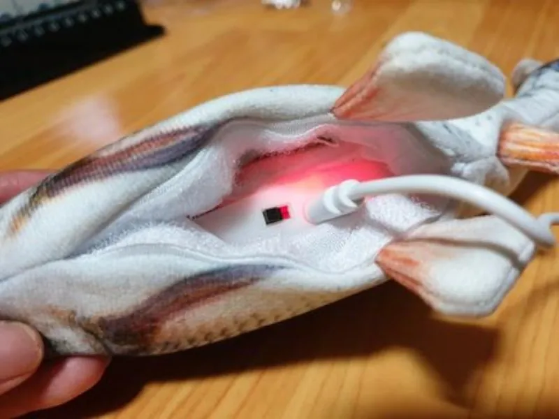 Peixe de Pelúcia Elétrico Recarregável para Gatos