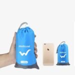 Manta de Praia Impermeável e Compacta Sem Areia - Imagem 6